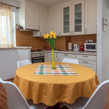 Apartment Dinka Traù Esterno foto