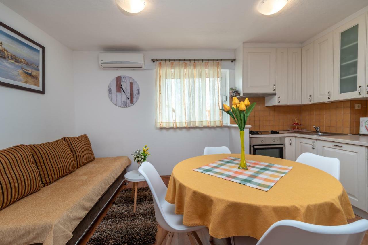 Apartment Dinka Traù Esterno foto