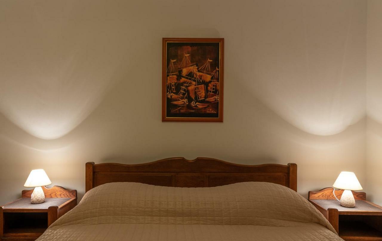 Apartment Dinka Traù Esterno foto
