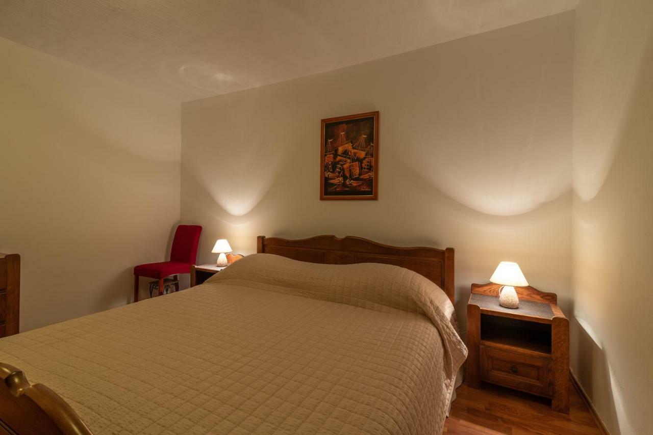 Apartment Dinka Traù Esterno foto