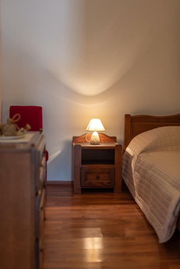 Apartment Dinka Traù Esterno foto