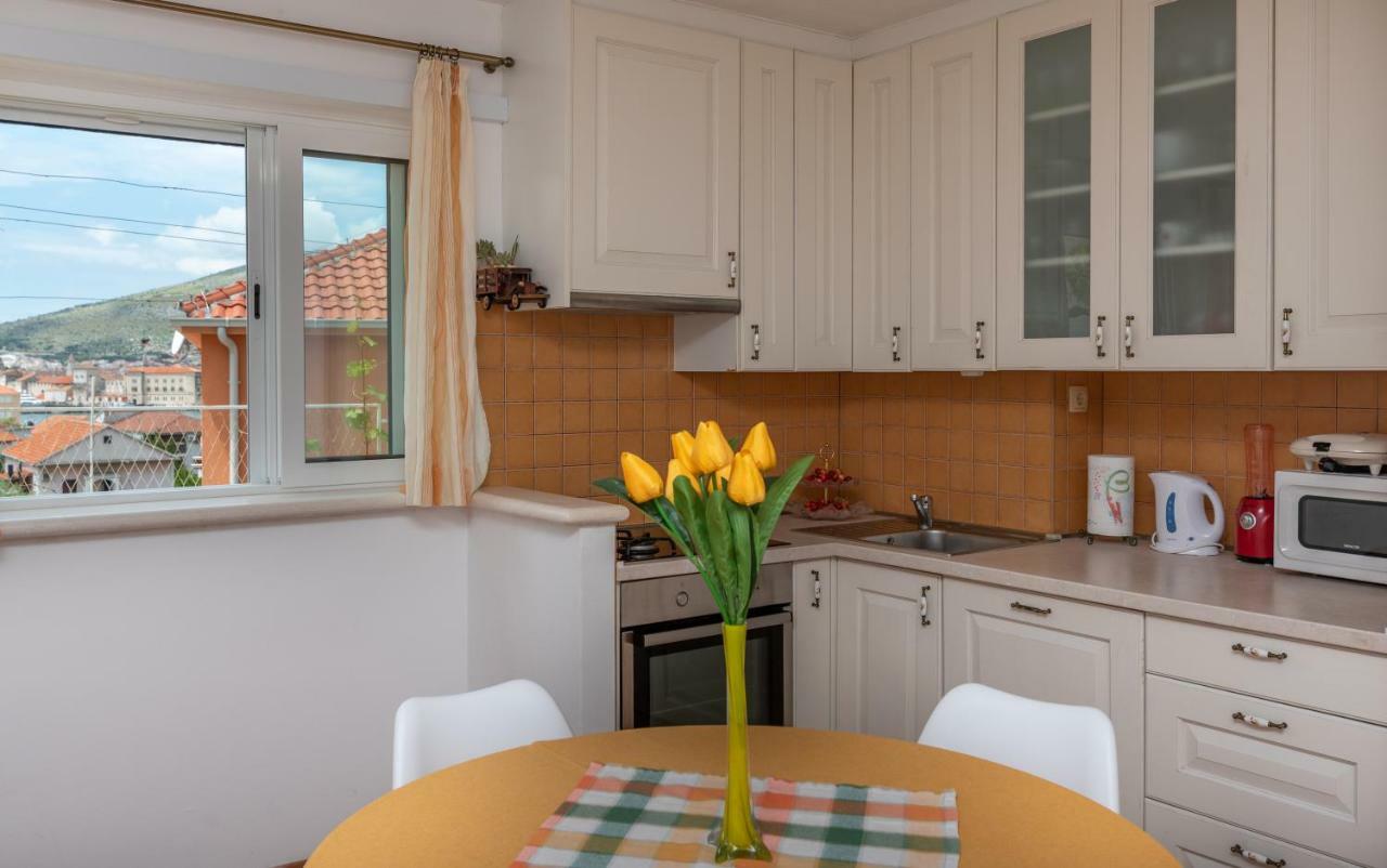 Apartment Dinka Traù Esterno foto